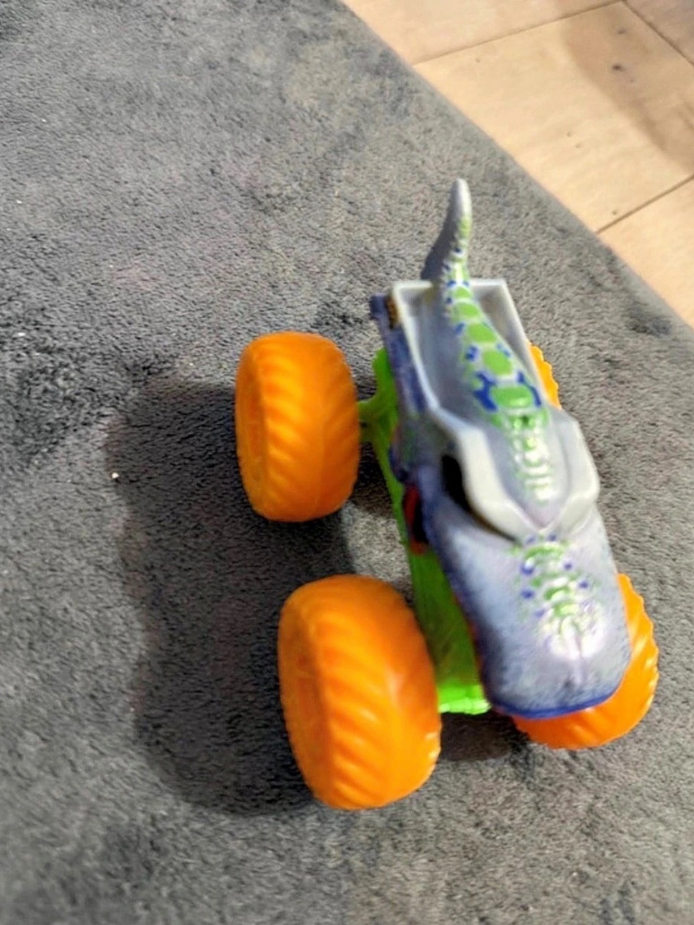 Monster Jam ThunderROARus Monster Truck Toy Vehicle